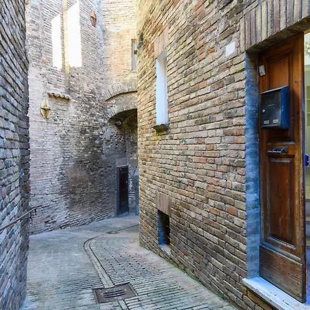 Appartement Guesthost - La Volta Urbino